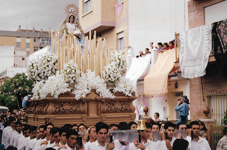 Procesión de Ntra. Sra. del Rosario en el año 1993.