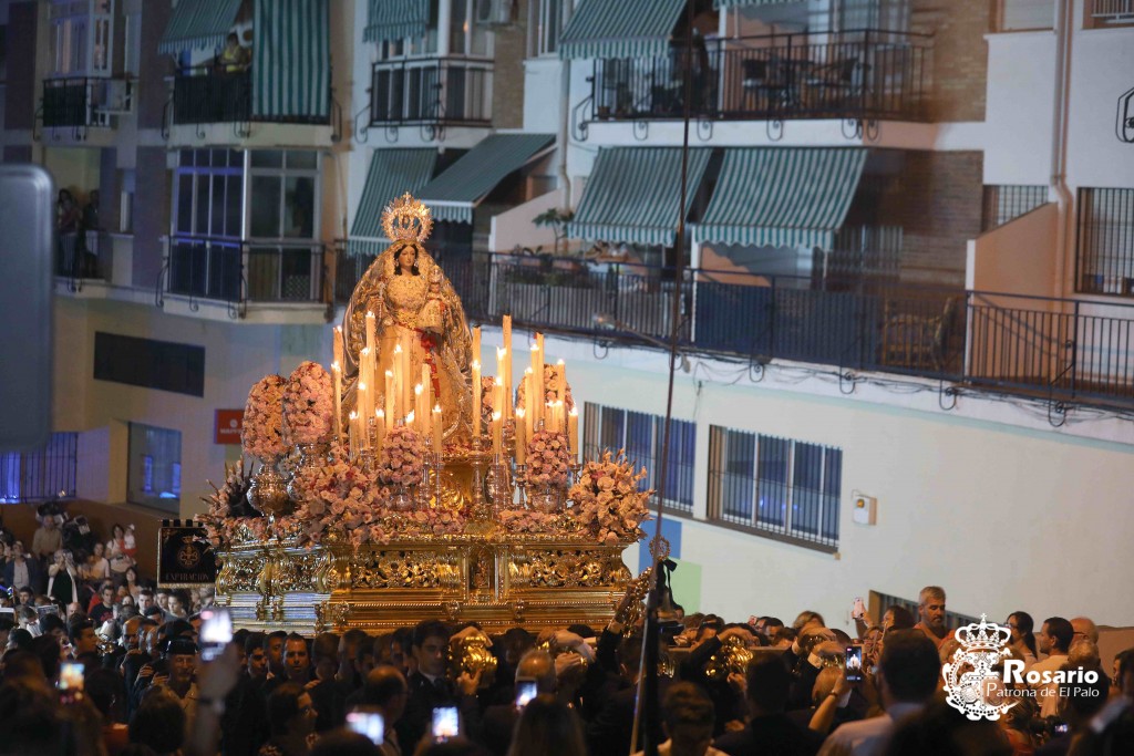 Nuestra Señora del Rosario, en su procesión de Gloria de 2018.