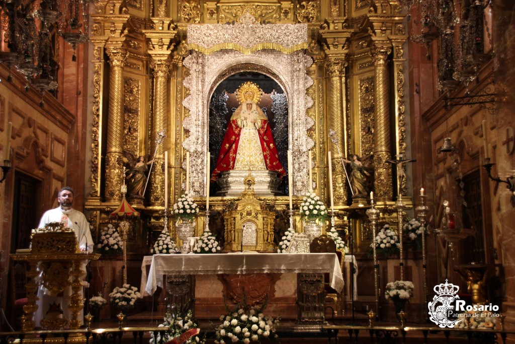 Celebración de la Eucaristía en la Basílica de la Macarena.