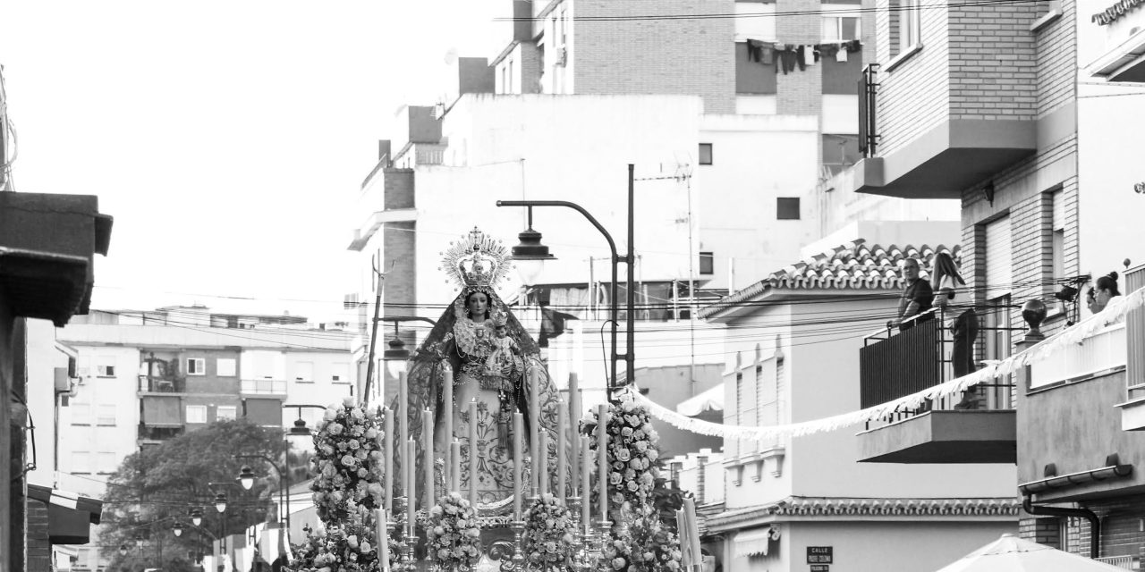 El Palo volvió a sentir la presencia de su Patrona tras dos años de espera
