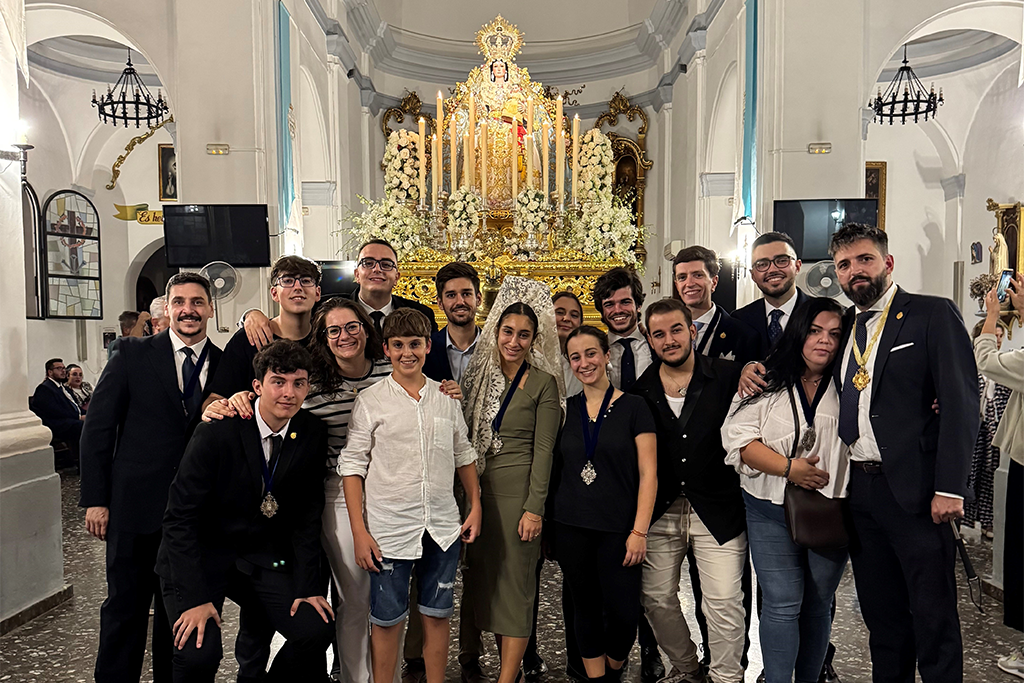 Grupo Joven Hermandad del Rosario